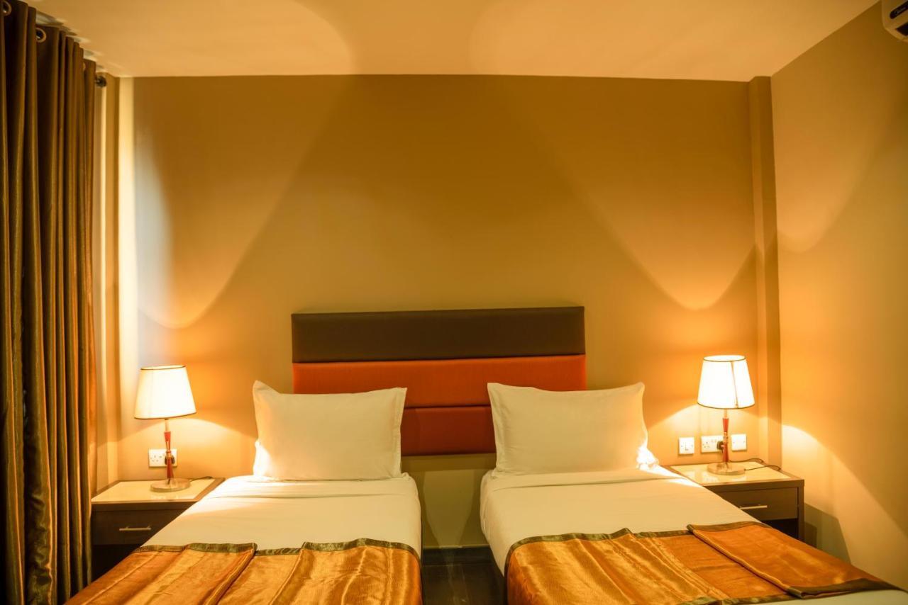 Tagore Apartments Кампала Экстерьер фото
